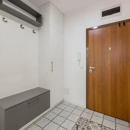 Aquarelle Breeze Apartment *
