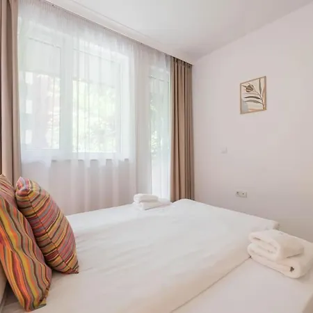 Aquarelle Breeze Apartment Varna